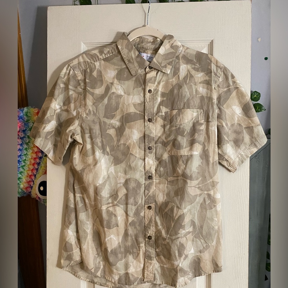 Medium Tan Old Navy Button Up